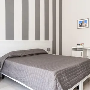 https://hotel-costanza.catania-hotels.net